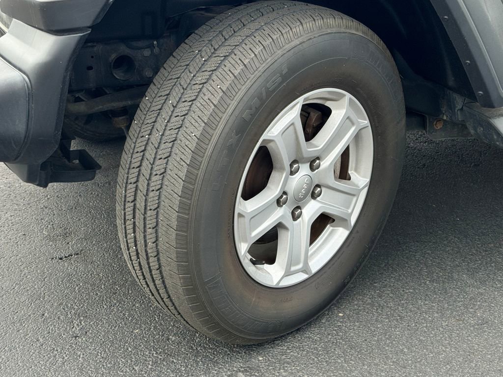 Used 2021 Jeep Wrangler Unlimited Sport image 9