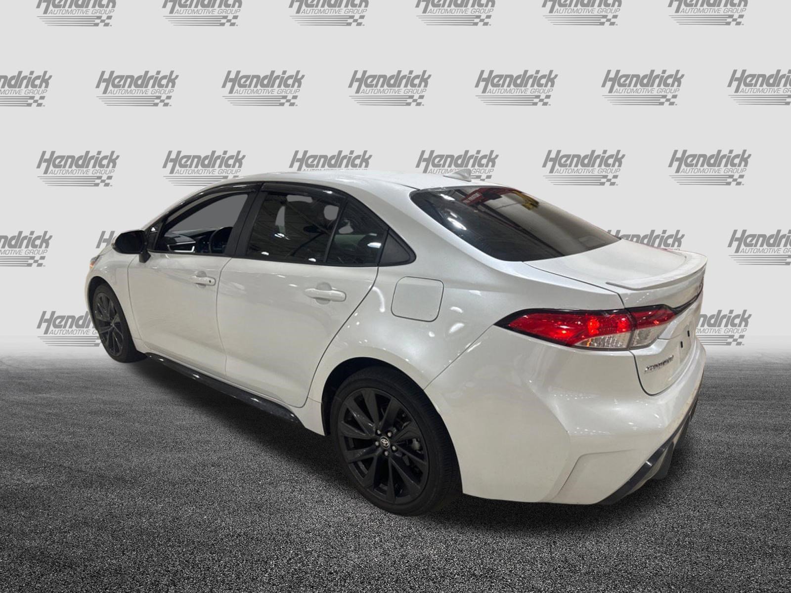 Used 2023 Toyota Corolla SE FWD image 8