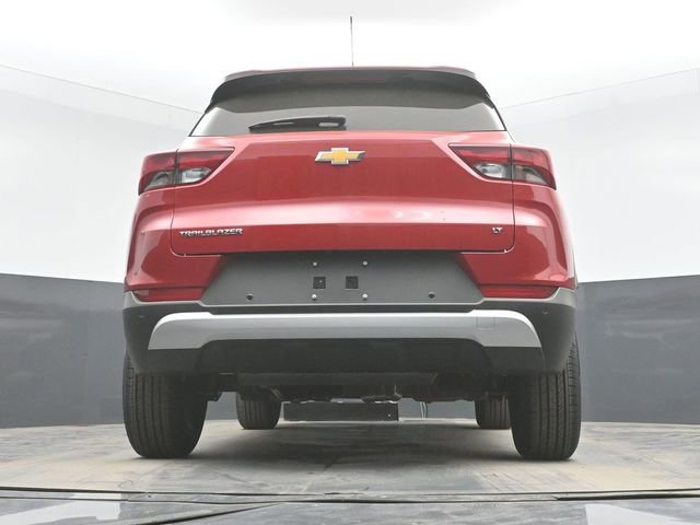 Used 2026 Chevrolet TrailBlazer LT w/ Driver Confidence Package FWD image 44