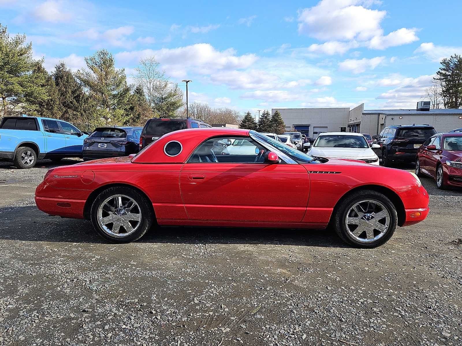 Used 2002 Ford Thunderbird image 8