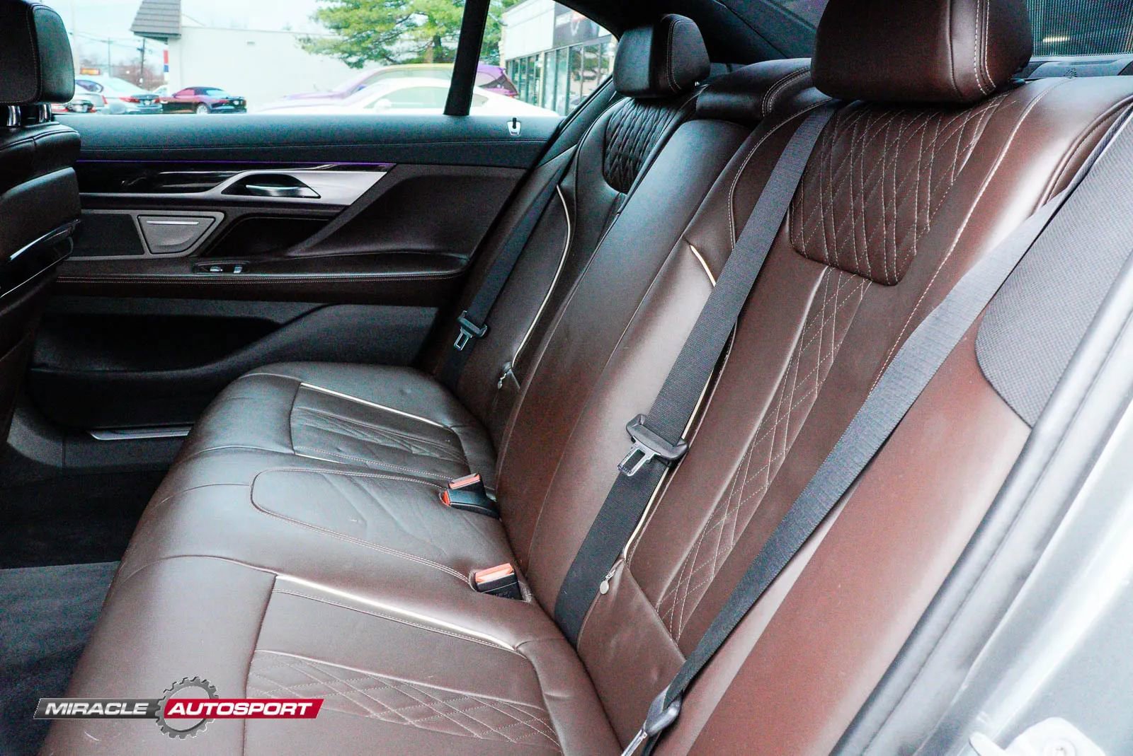 Used 2016 BMW 750i RWD image 26