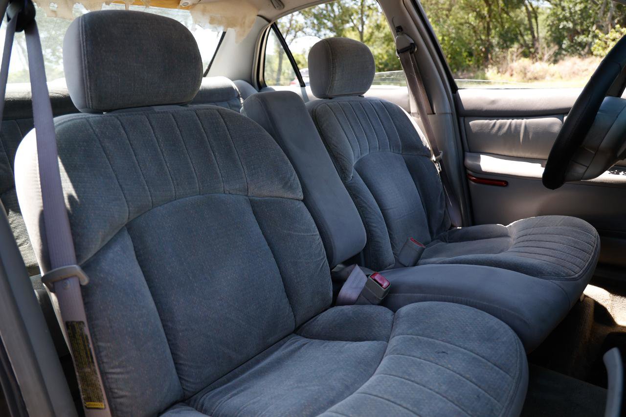 Used 2001 Buick Century Custom w/ Premium Pkg FWD image 18