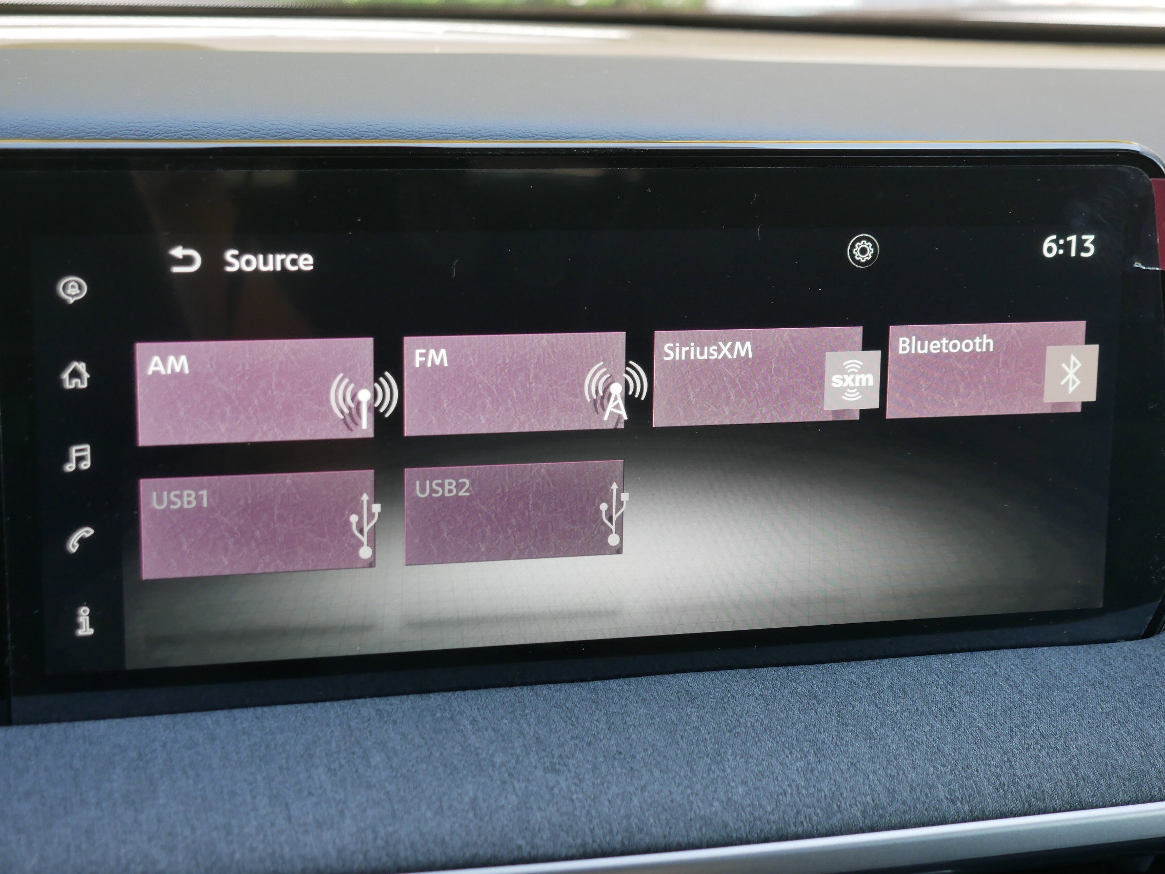 New 2025 Nissan Kicks SV w/ SV Premium Package image 10