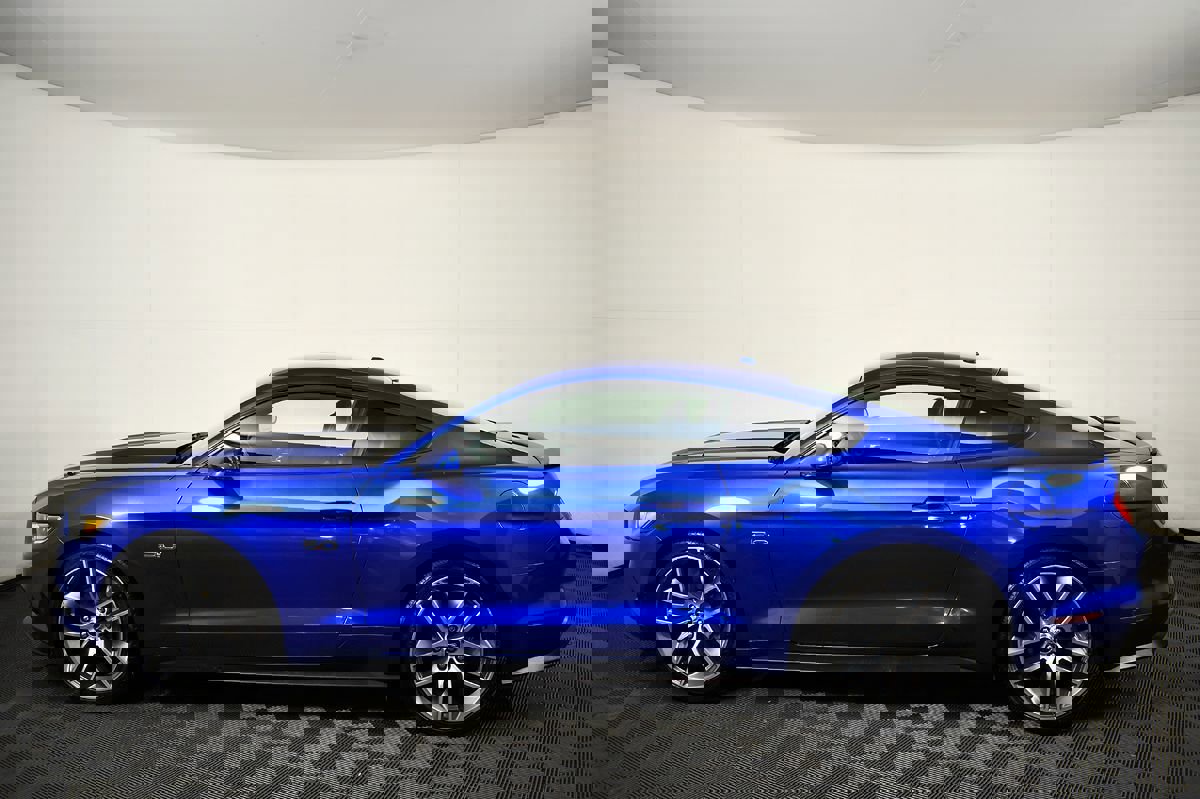 Used 2017 Ford Mustang GT Premium w/ Equipment Group 401A image 13