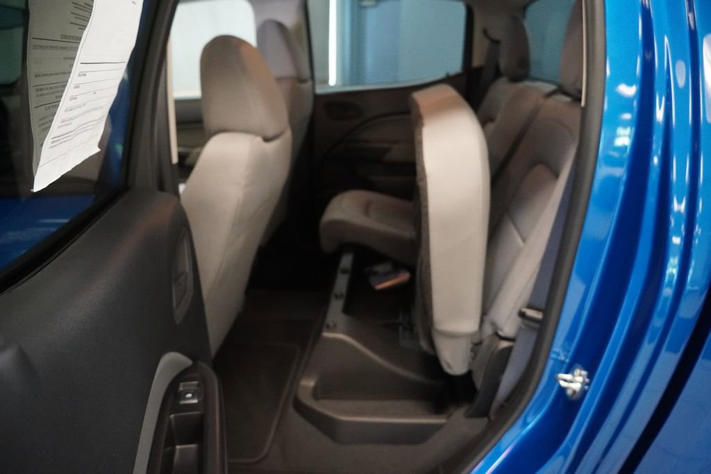 Used 2021 Chevrolet Colorado W/T w/ Custom Special Edition AWD/4WD image 24