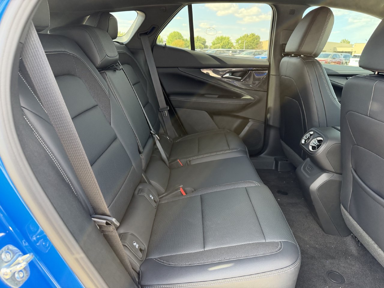 New 2027 Chevrolet Blazer EV LT FWD image 25
