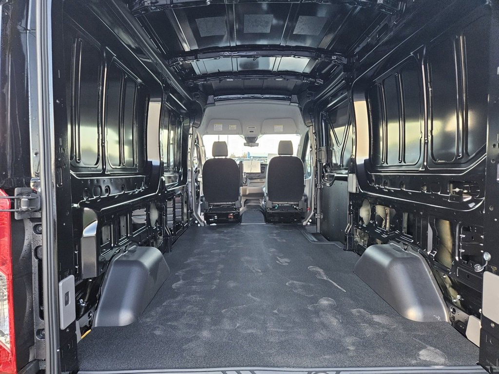 New 2026 Ford Transit 350 148 Medium Roof AWD image 25