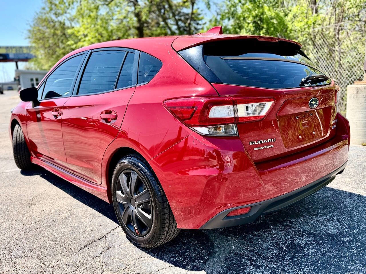 Used 2017 Subaru Impreza 2.0i Sport AWD/4WD image 3