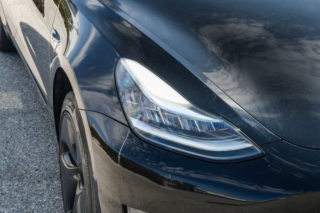 Used 2018 Tesla Model 3 Long Range RWD image 4