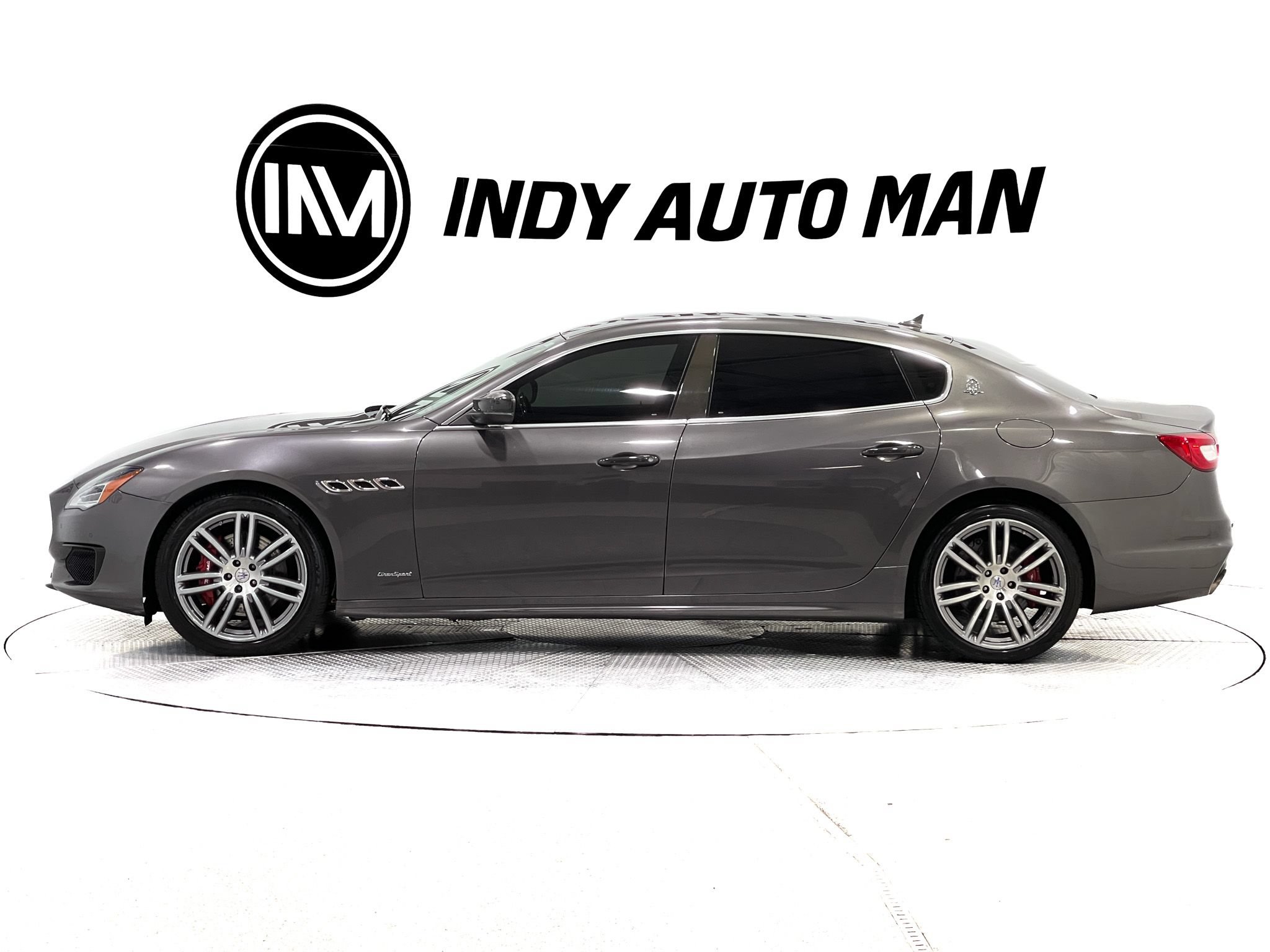 Used 2018 Maserati Quattroporte S GranSport Q4 AWD/4WD image 7