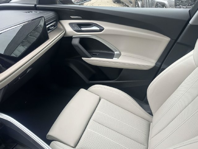 New 2026 Audi Q5 Premium Plus AWD/4WD image 14