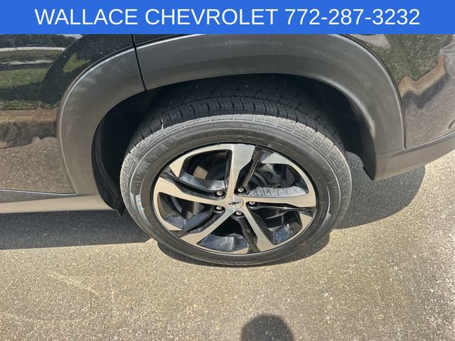 Used 2024 Chevrolet Trax RS w/ Driver Confidence Package FWD image 10