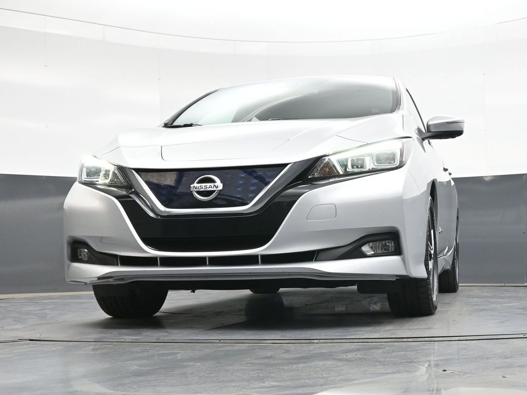 Used 2018 Nissan Leaf SL w/ SL Technology Package FWD image 26