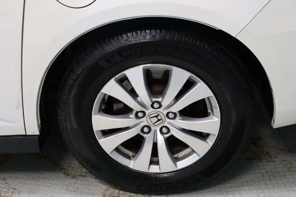Used 2014 Honda Odyssey EX image 18
