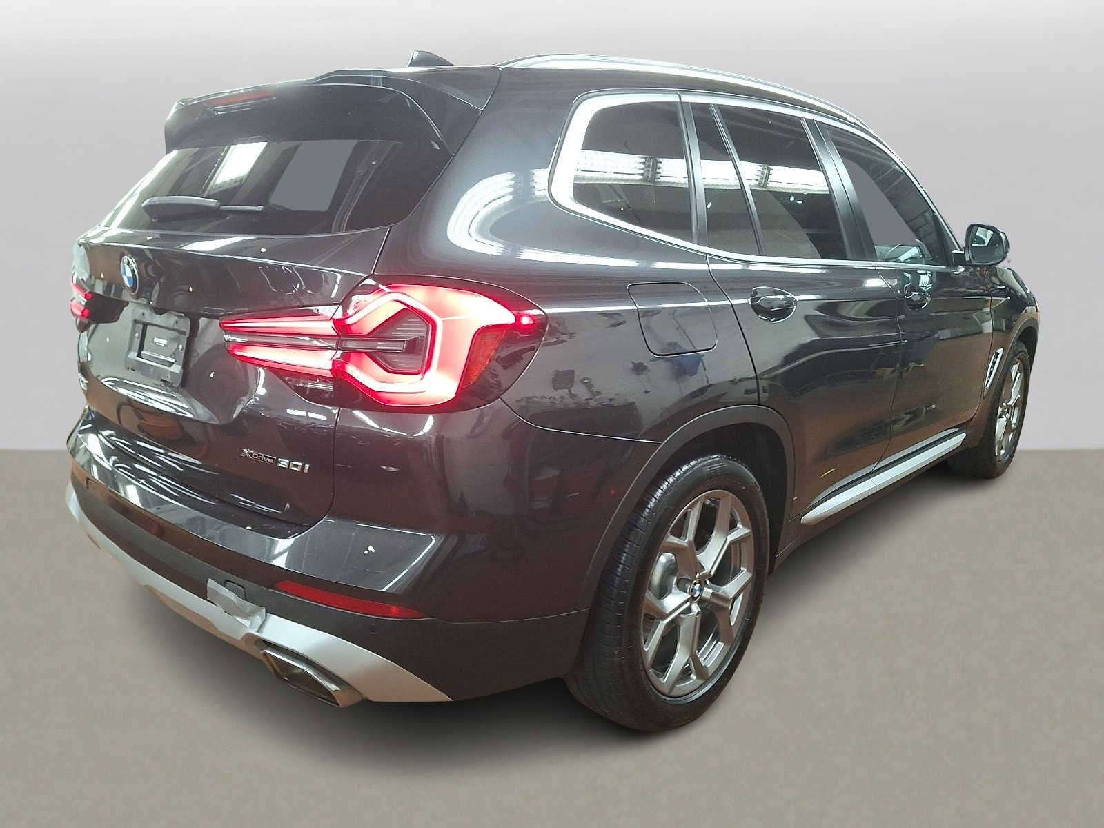 Used 2022 BMW X3 xDrive30i w/ Premium Package 2 (ZPA) image 4