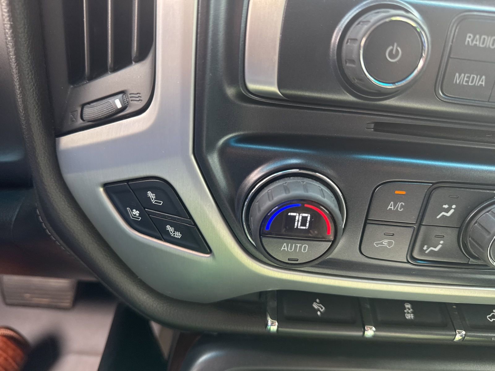 Used 2017 GMC Sierra 1500 SLT w/ Texas SLT Premium Package image 16