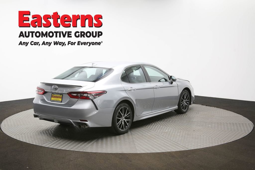 Used 2023 Toyota Camry SE FWD image 40