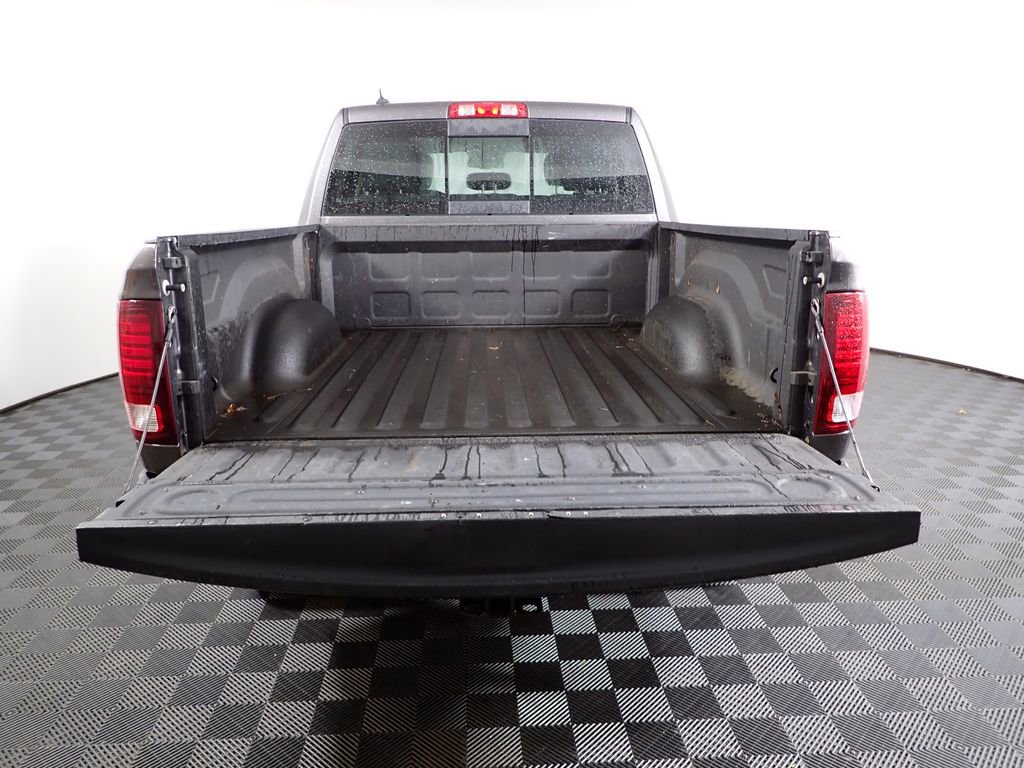 Used 2019 RAM 1500 Classic Warlock image 15