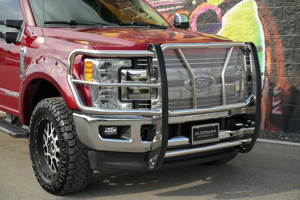 Used 2017 Ford F250 Lariat w/ Lariat Ultimate Package image 2