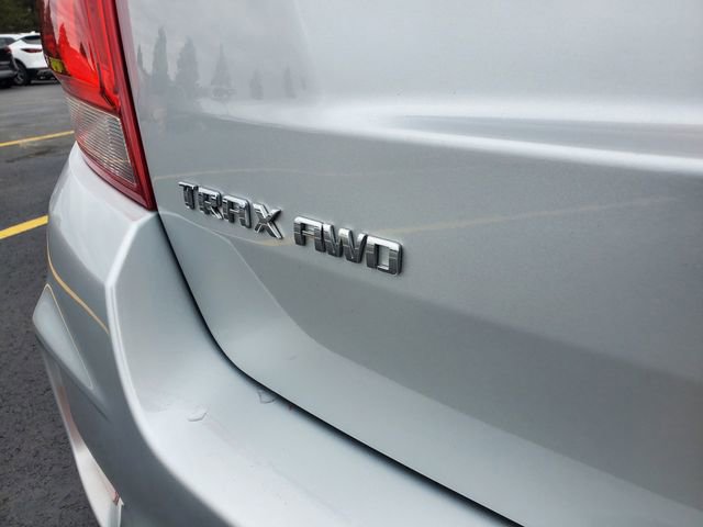 Certified 2022 Chevrolet Trax LT w/ LT Convenience Package image 10