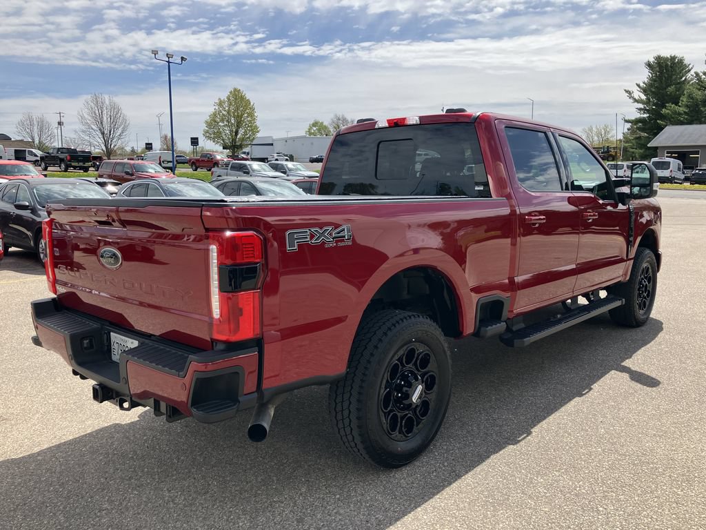 Used 2025 Ford F350 XLT w/ Black Appearance Package AWD/4WD image 6