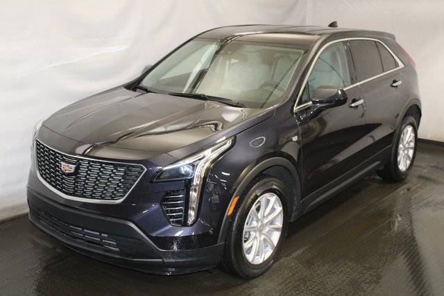 Certified 2022 Cadillac XT4 Luxury w/ Cold Weather Package