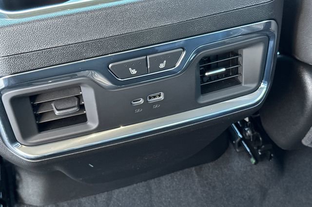 New 2026 Chevrolet Silverado 1500 LTZ w/ LTZ Convenience Package II image 17