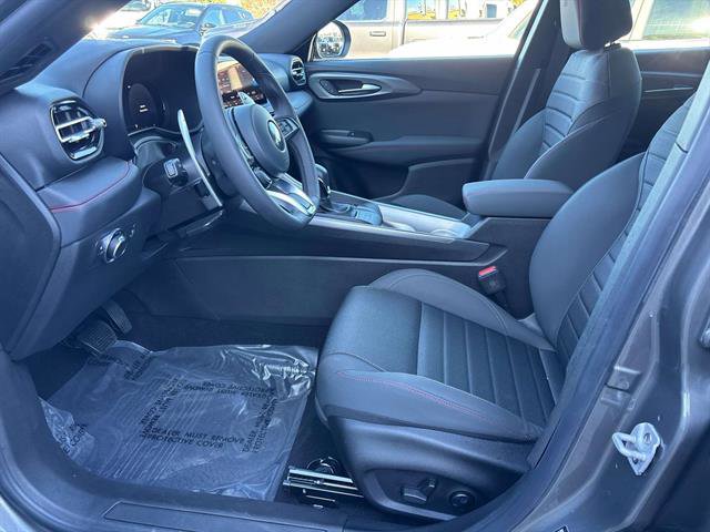 Used 2024 Dodge Hornet R/T w/ R/T Blacktop Package image 6