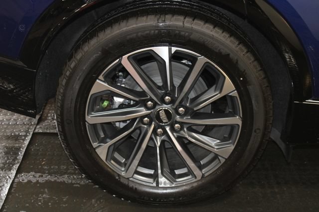 New 2026 Cadillac Lyriq Sport AWD/4WD image 38