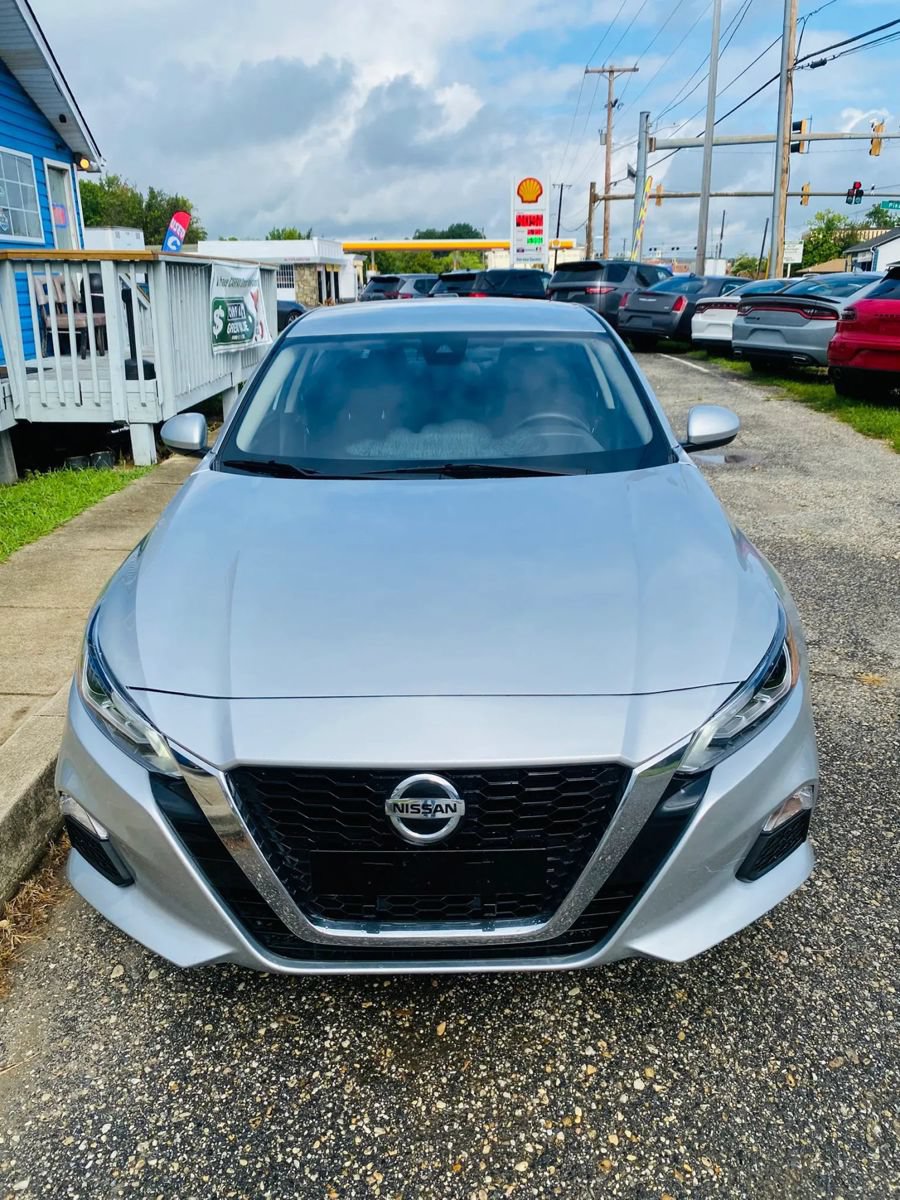 Used 2022 Nissan Altima 2.5 SV FWD image 4
