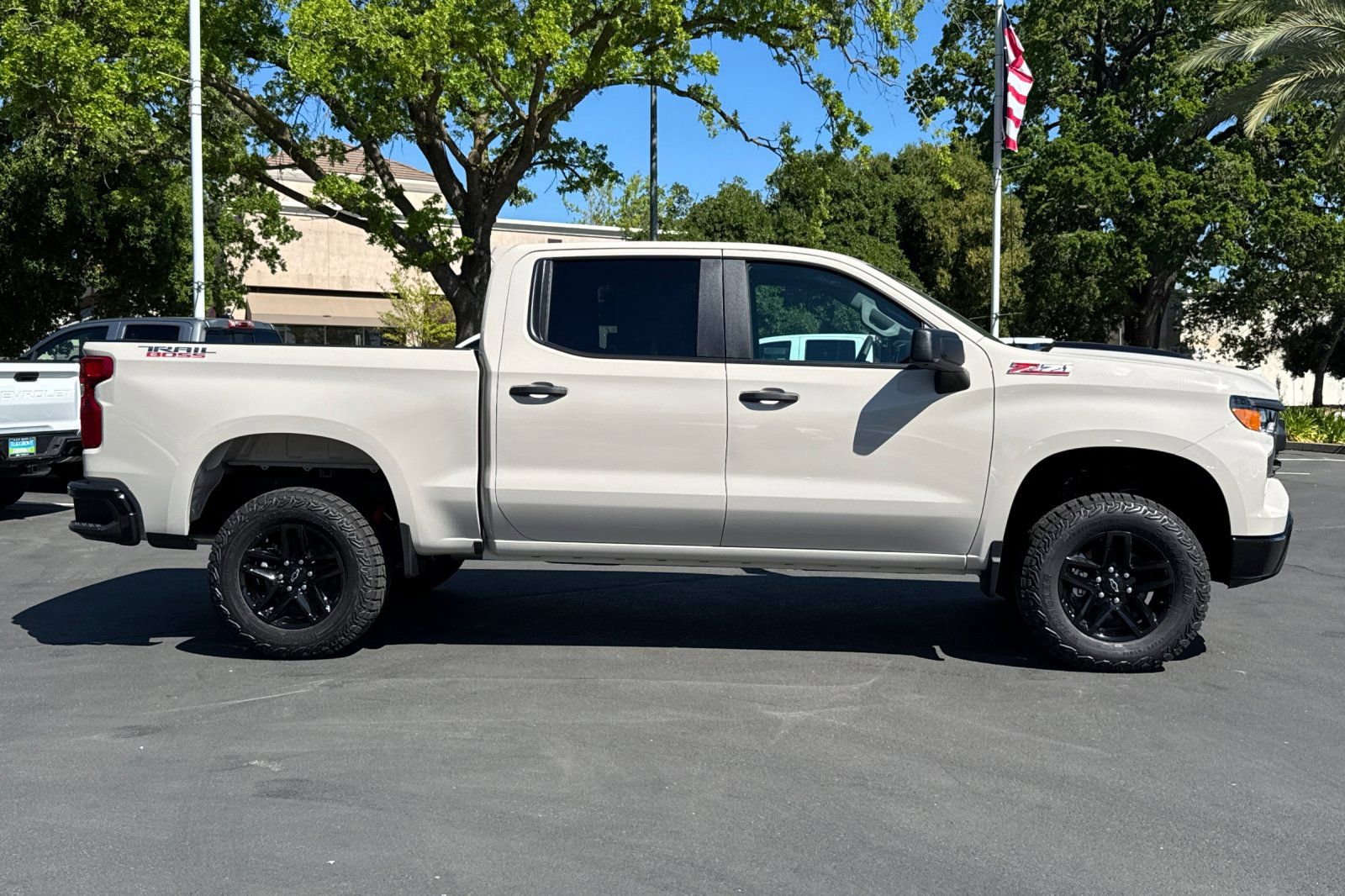 New 2026 Chevrolet Silverado 1500 Custom Trail Boss image 2