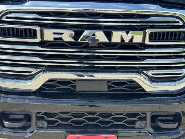 New 2026 RAM 2500 Laramie AWD/4WD image 38