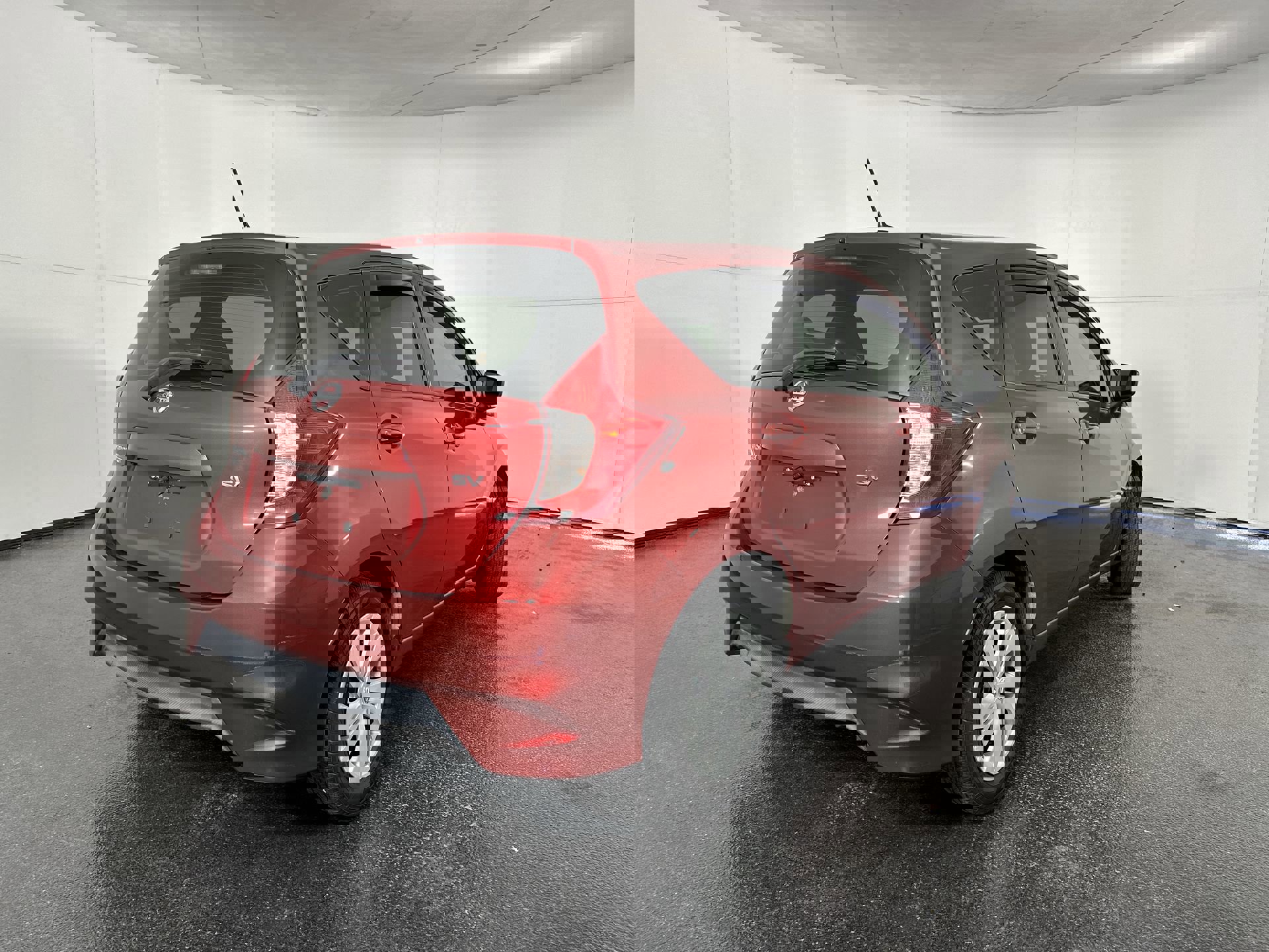 Used 2017 Nissan Versa Note SV image 11