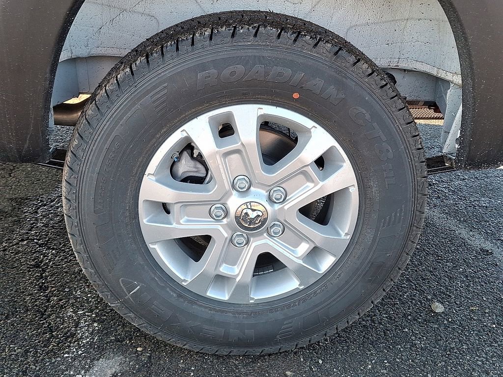 New 2026 RAM ProMaster 2500 w/ Quick Order Package 22G SLT image 8