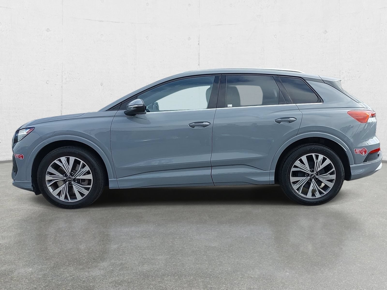 Certified 2023 Audi Q4 e-tron Premium w/ Convenience Package RWD image 8