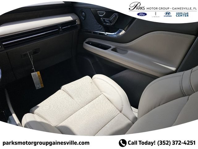 New 2024 Lincoln Corsair Grand Touring w/ Equipment Group 302A AWD/4WD image 14