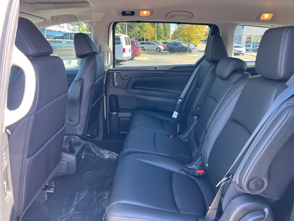 New 2027 Honda Odyssey EX-L image 4