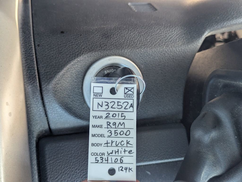 Used 2015 RAM 3500 SLT w/ Protection Group image 17