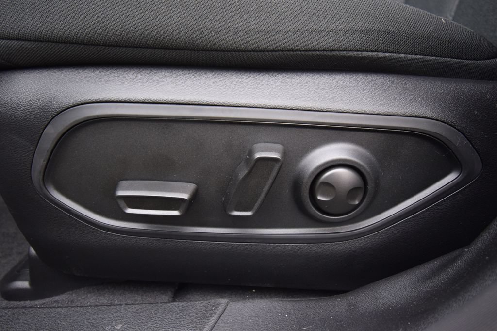 New 2026 Jeep Cherokee Laredo AWD/4WD image 30