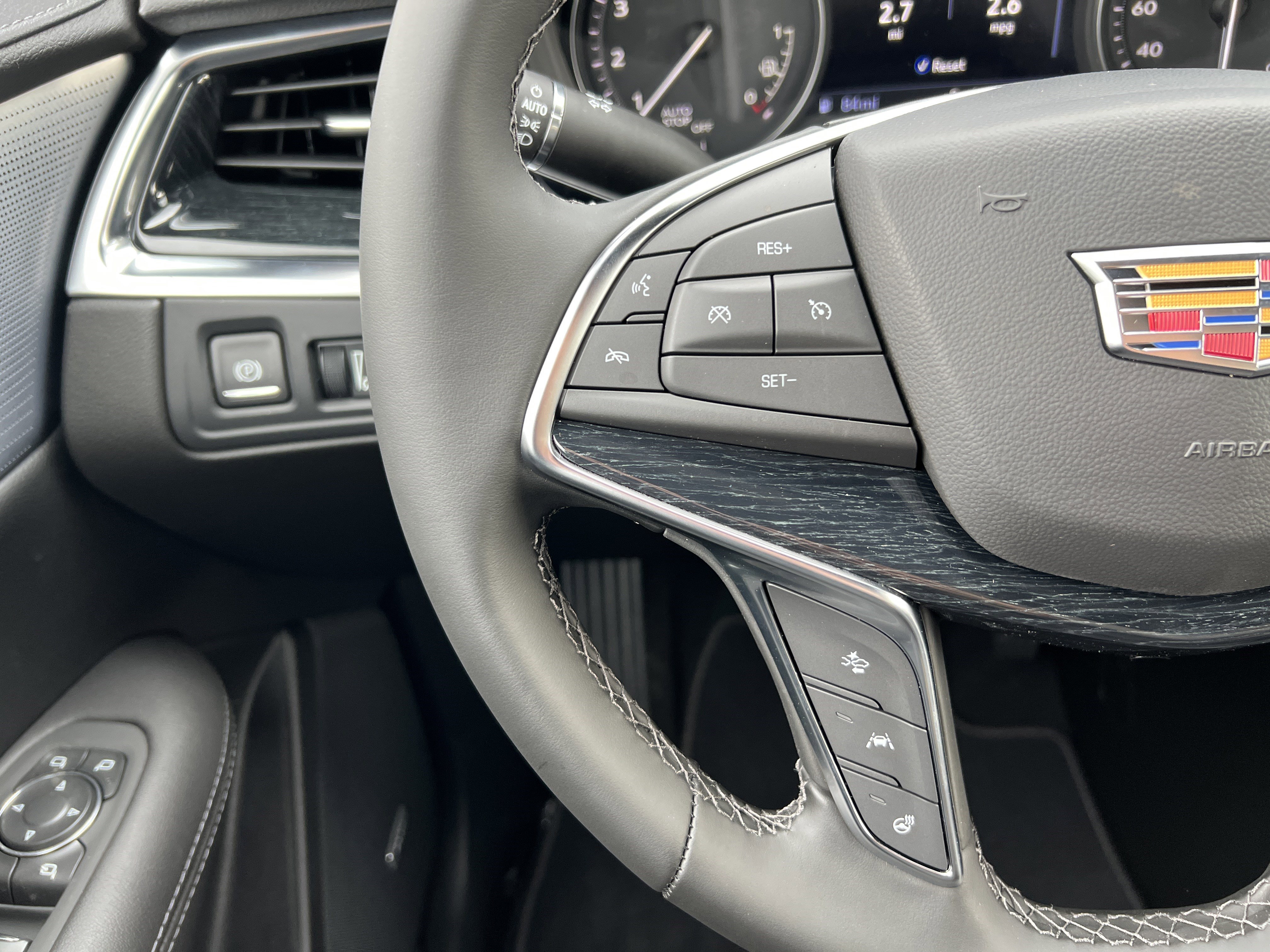 New 2026 Cadillac XT5 Premium Luxury w/ Driver Assist Package AWD/4WD image 28