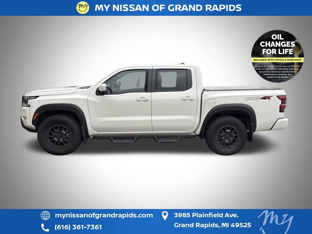 Used 2023 Nissan Frontier PRO-4X w/ Pro-4X Premium Package image 3