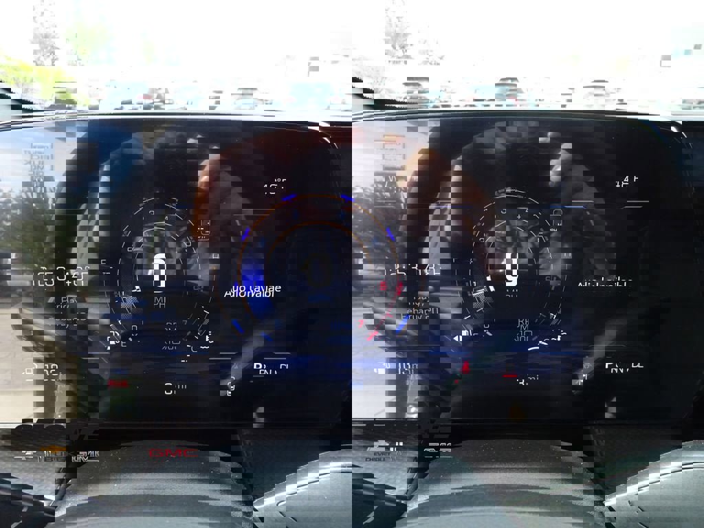 New 2026 Chevrolet Equinox LT w/ Convenience Package II image 25