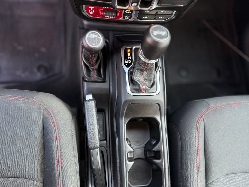 Used 2022 Jeep Wrangler Unlimited Rubicon w/ LED Lighting Group image 21