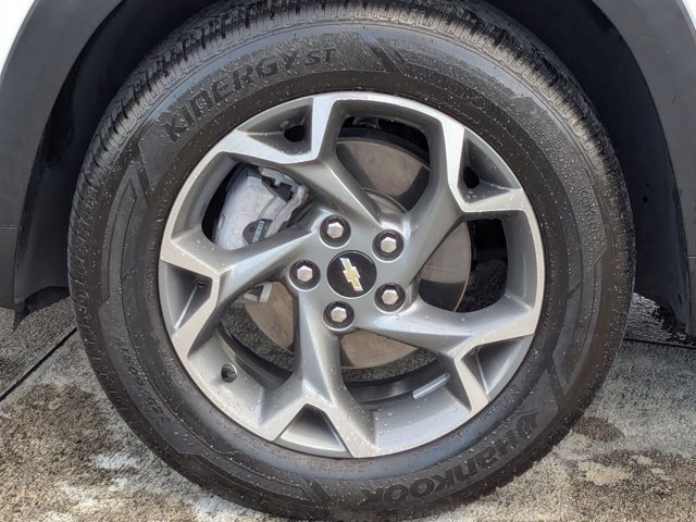 Used 2024 Chevrolet Trax LT w/ Driver Confidence Package image 23