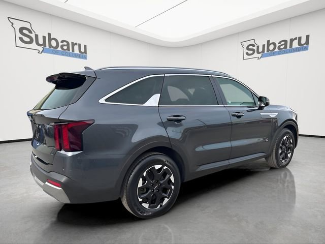 Used 2024 Kia Sorento S FWD image 7