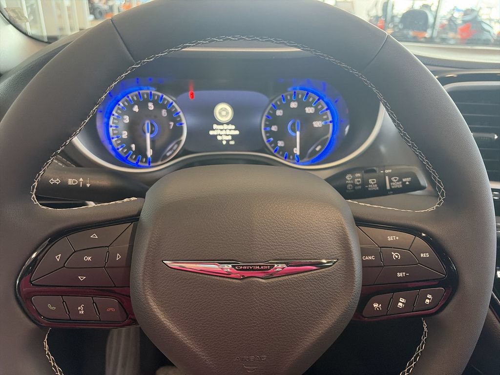 New 2026 Chrysler Pacifica Select FWD image 14