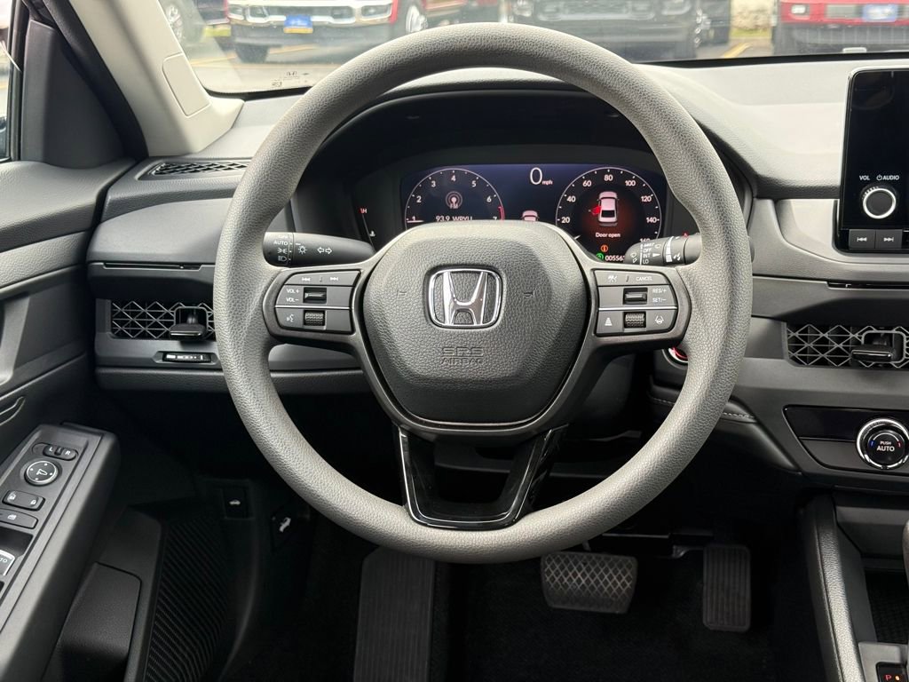 Used 2025 Honda Accord LX image 13