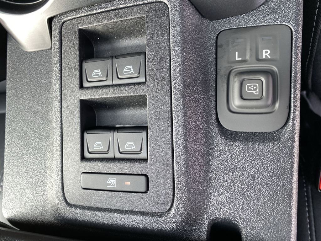 New 2025 Ford Bronco Badlands image 45