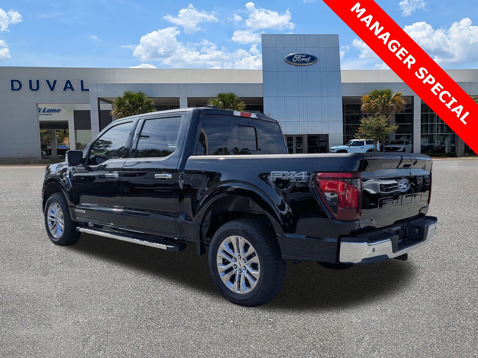 New 2025 Ford F150 XLT w/ Equipment Group 303A High image 25