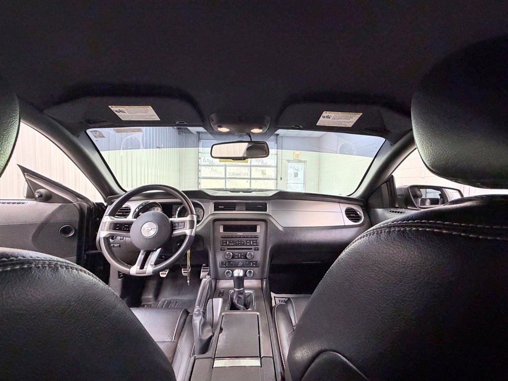 Used 2010 Ford Mustang GT RWD image 20